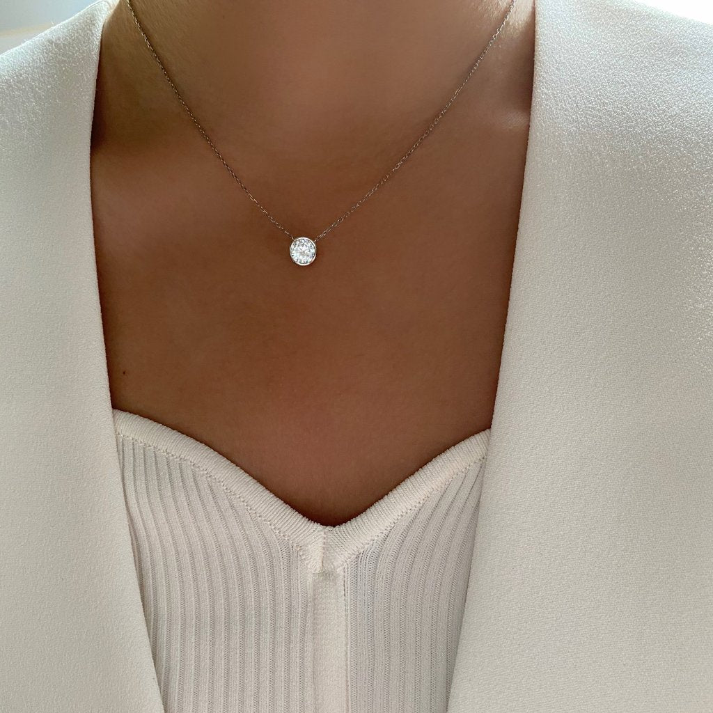 Dainty Diamond Necklace Floating Diamond Solitaire Necklace Minimalist  Jewelry Bridesmaid Necklace 14k Gold Plated Choker Necklaces For Women  Gifts For Girls From Damai999, $1.12 | DHgate.Com